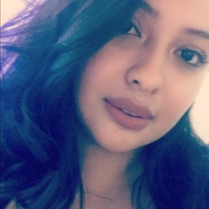 Meet your Posher, Ivette